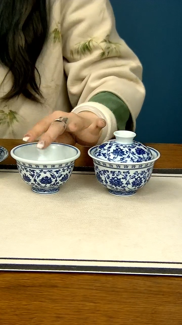 【闪购商品】青花缠枝莲两件套-----大压