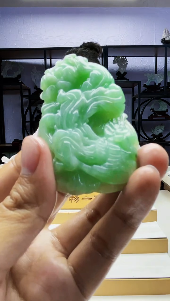 【闪购商品】定制翡翠未镶嵌毛货01240055