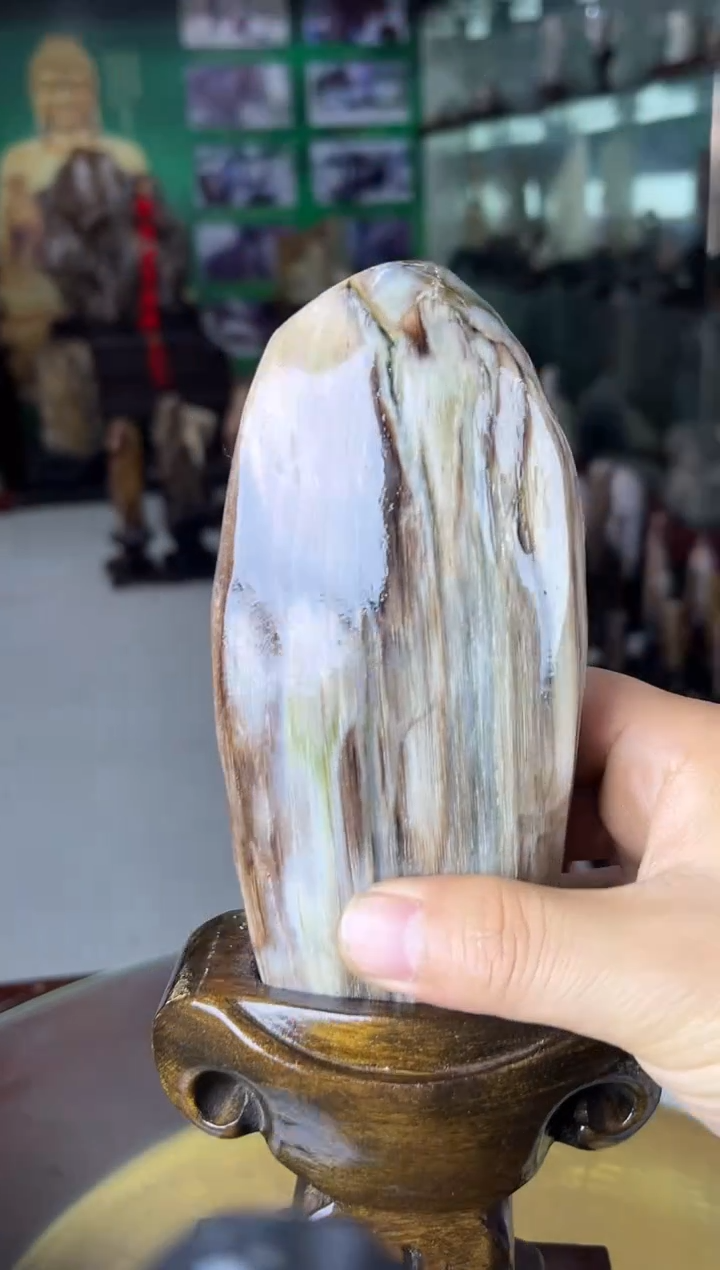 缅甸天然树化玉摆件