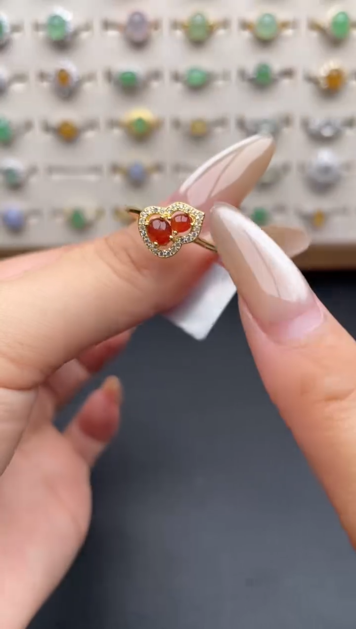 银S925镶嵌戒指翡翠一物一证一礼盒