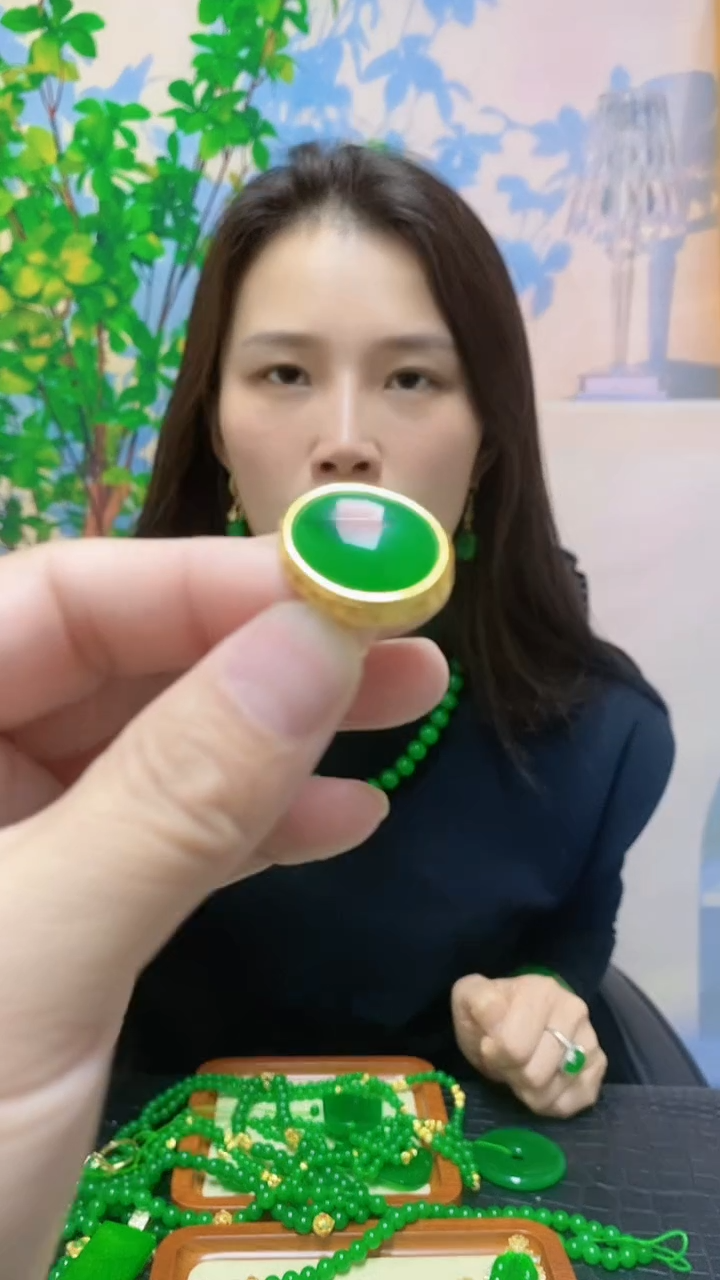 【闪购商品】翡翠14K金镶嵌戒指翡翠戒指