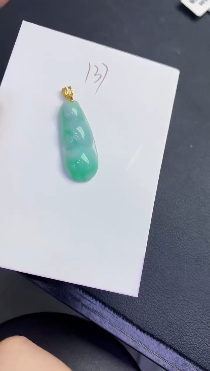 颈饰未镶嵌翡翠缅甸天然翡翠A货