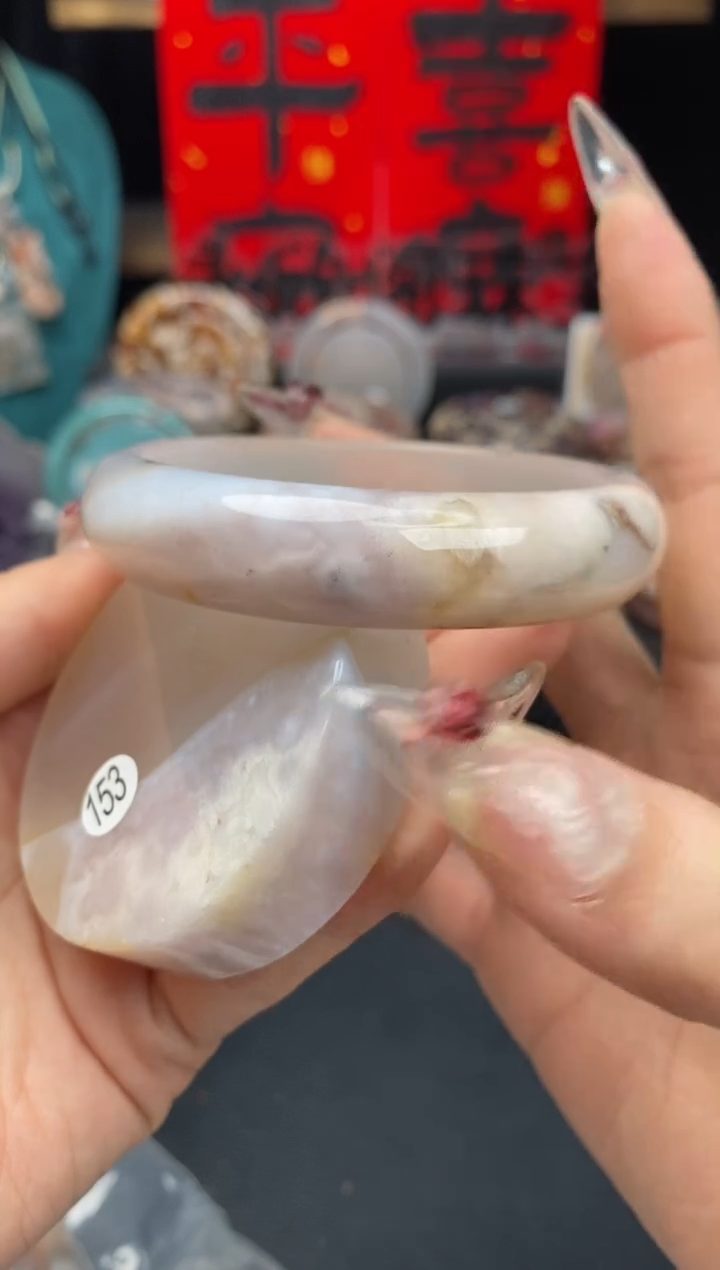 【闪购商品】石英质玉手镯（圆镯）未镶嵌61