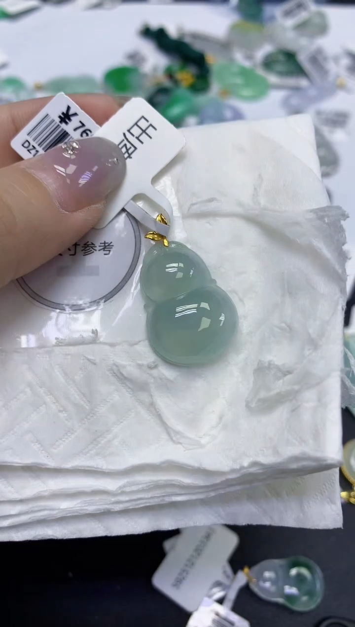 颈饰18K金镶嵌翡翠天然缅甸翡翠A货百元以上9元证书费自理