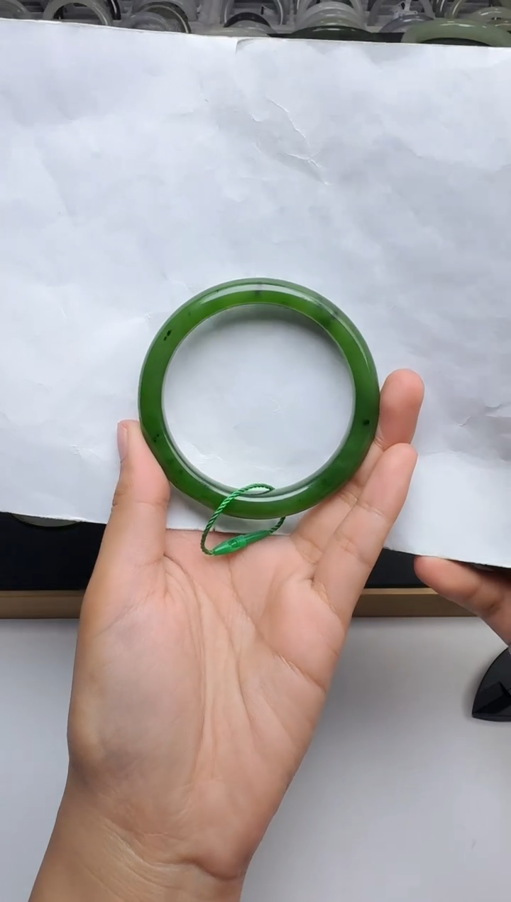 【闪购商品】和田玉未镶嵌手镯56圈口03