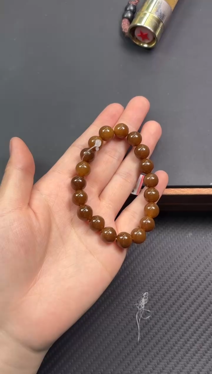 【闪购商品】和田玉手串未镶嵌若羌微色差卡10