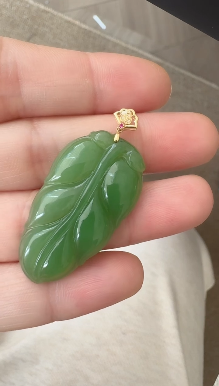 【闪购商品】和田玉荣倩18K金镶嵌金枝玉叶