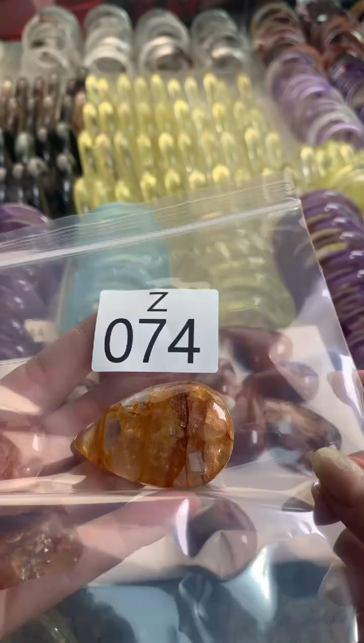 未镶嵌珠宝半成品水晶?****?（多样性发货）074