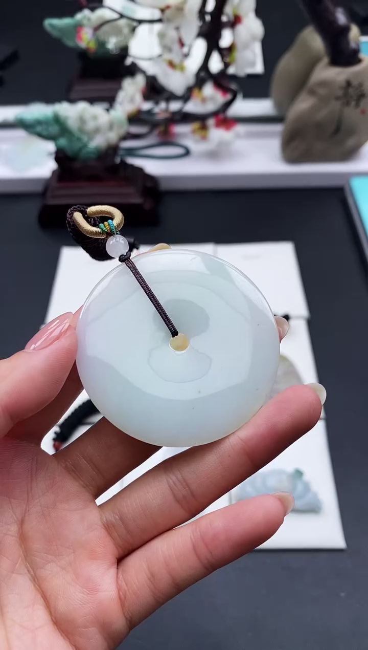 【闪购商品】翡翠颈饰未镶嵌天然缅甸A货翡翠