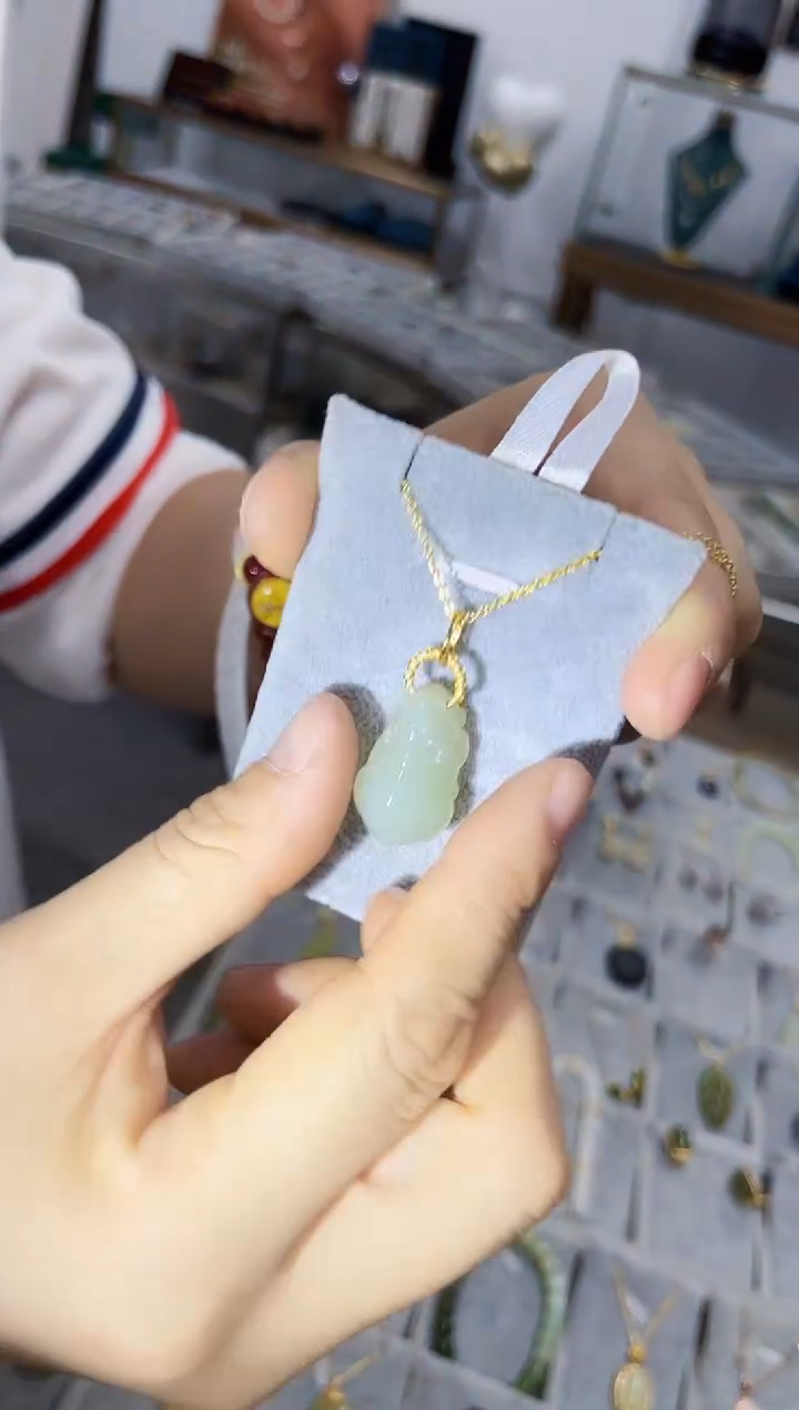 【闪购商品】和田玉吊坠未镶嵌12312多样性发其一