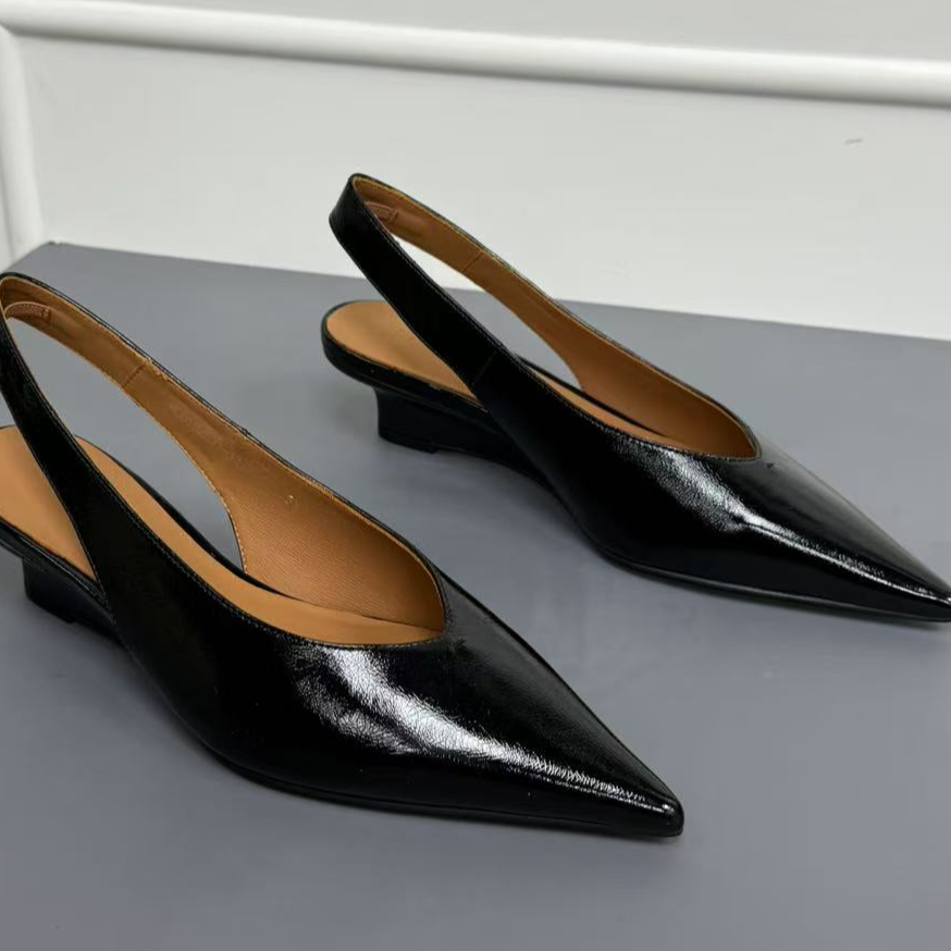 尖头凉鞋气质浅口夏季法式漆皮百搭时尚真皮女士黑色