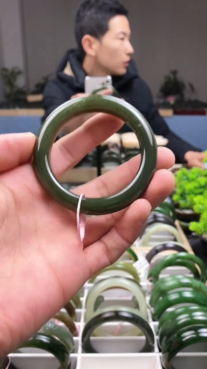 【闪购商品】和田玉手镯未镶嵌53.2