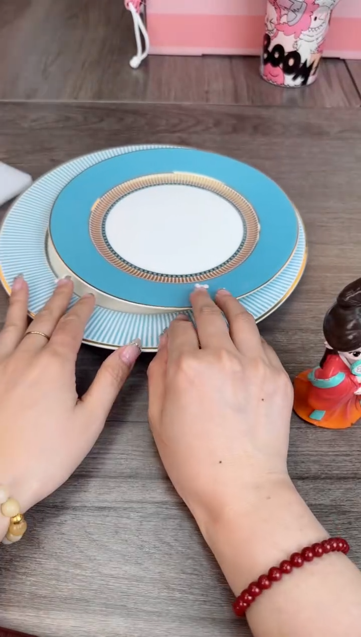 瓷片新号开播漏不停@@H1838