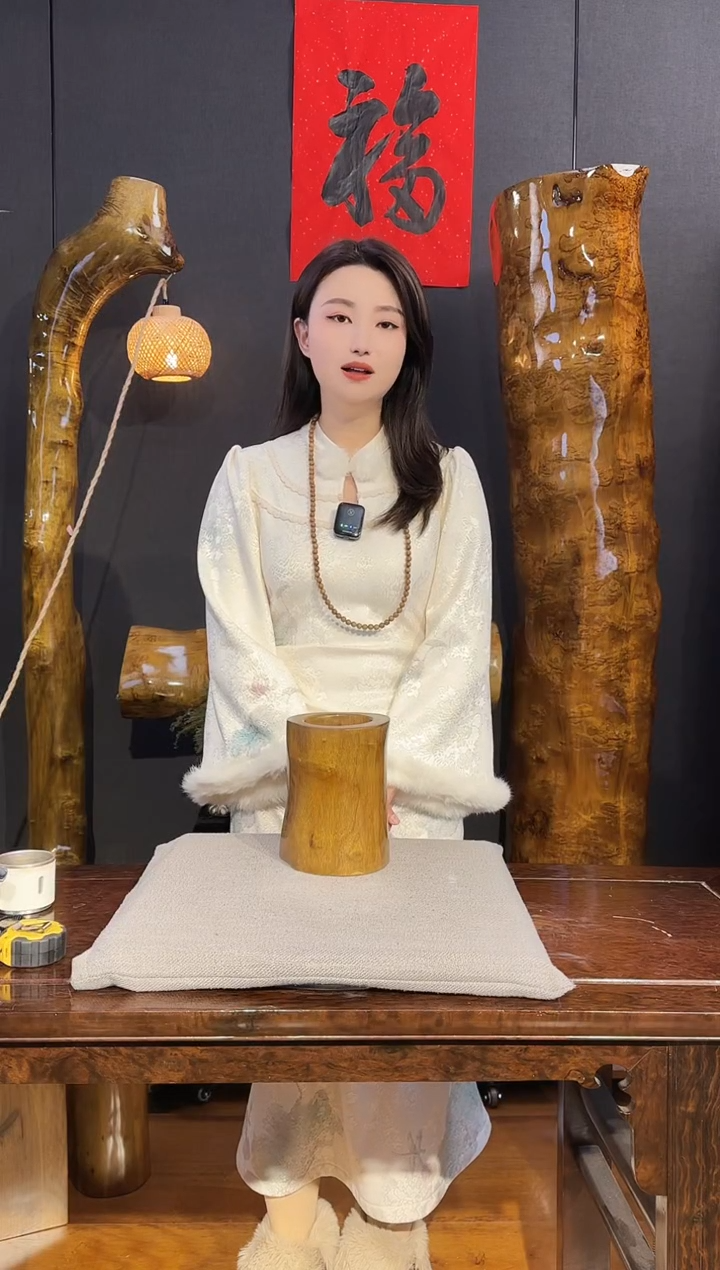 【闪购商品】金丝楠金丝楠木摆件笔筒