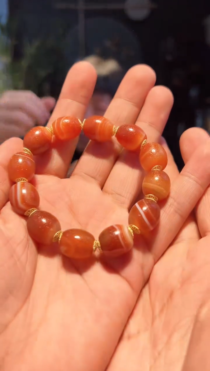 【闪购商品】玛瑙/玉髓手串未镶嵌单圈