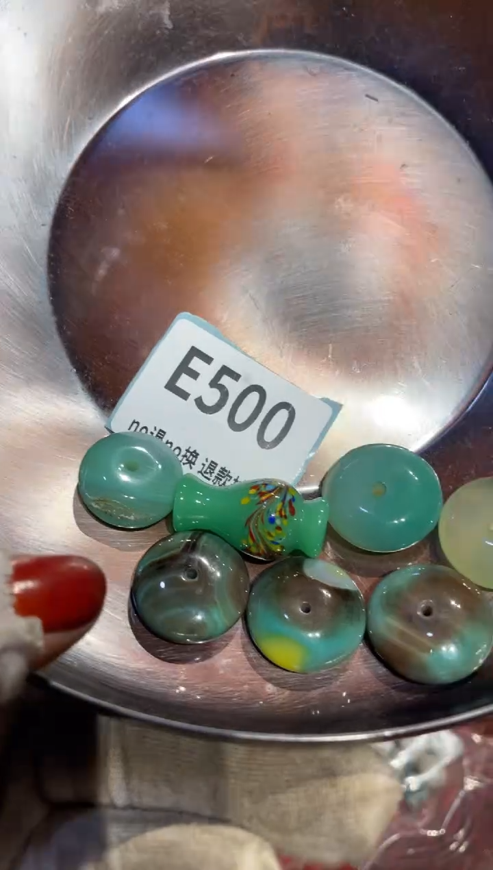 瓷片F*x表姐直播链接火爆热卖