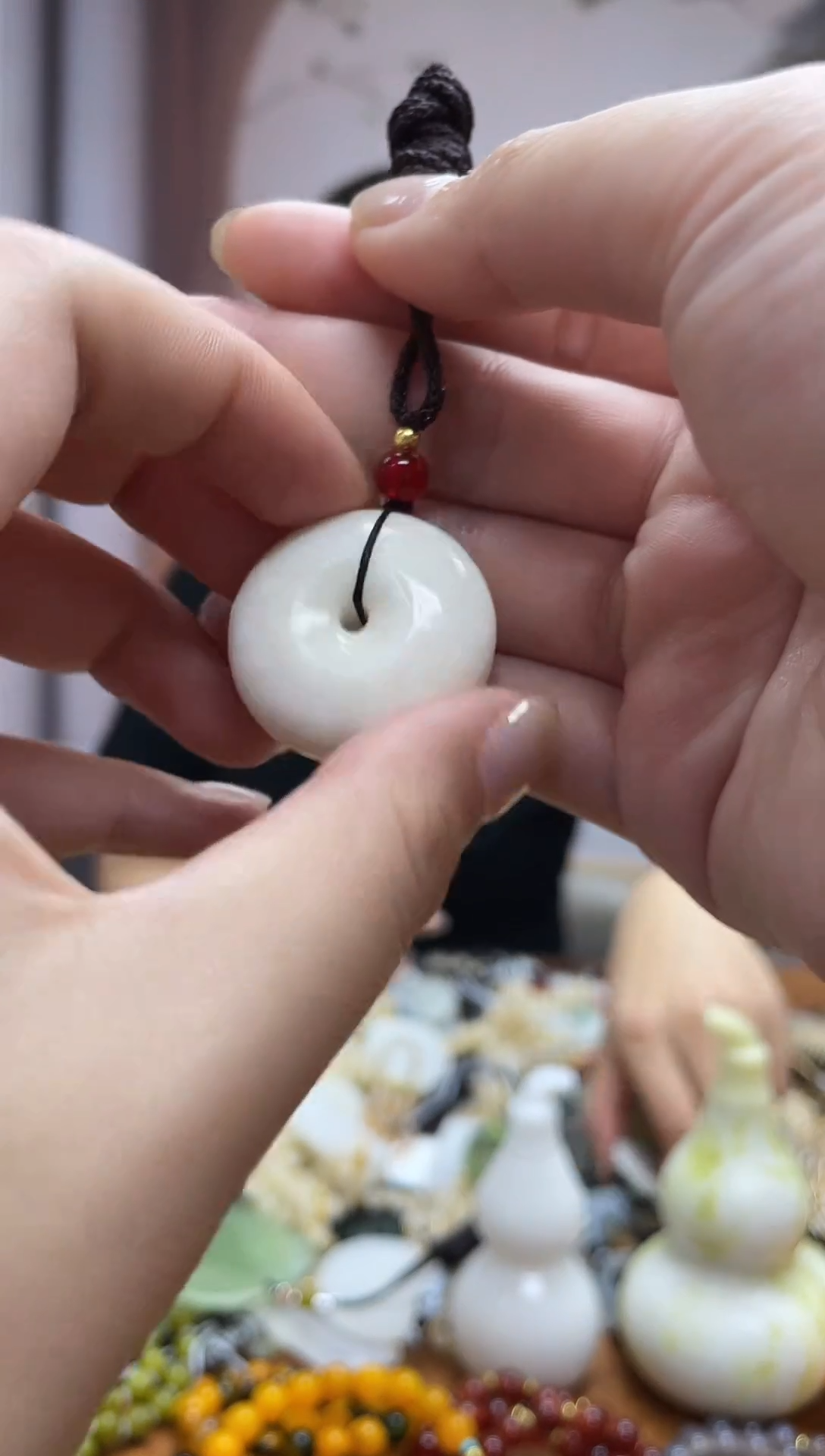 未镶嵌岫玉吊坠·