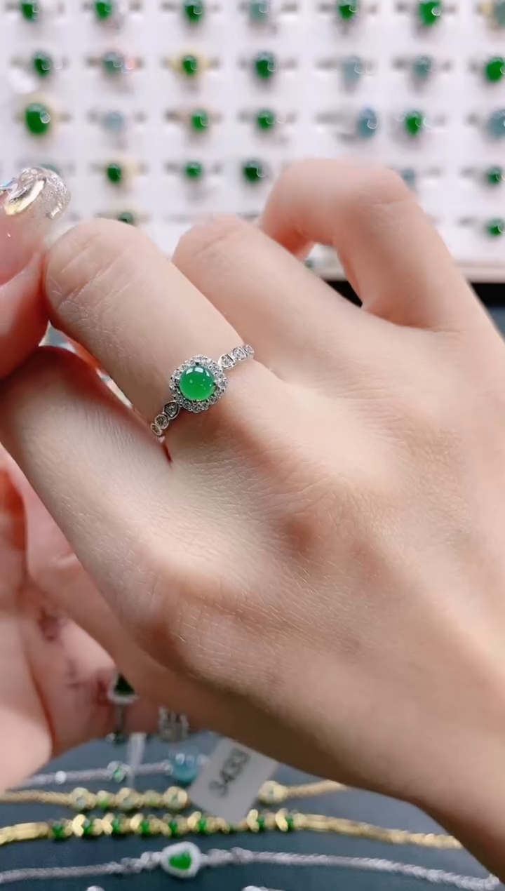 【闪购商品】翡翠戒指银S925镶嵌天然翡翠