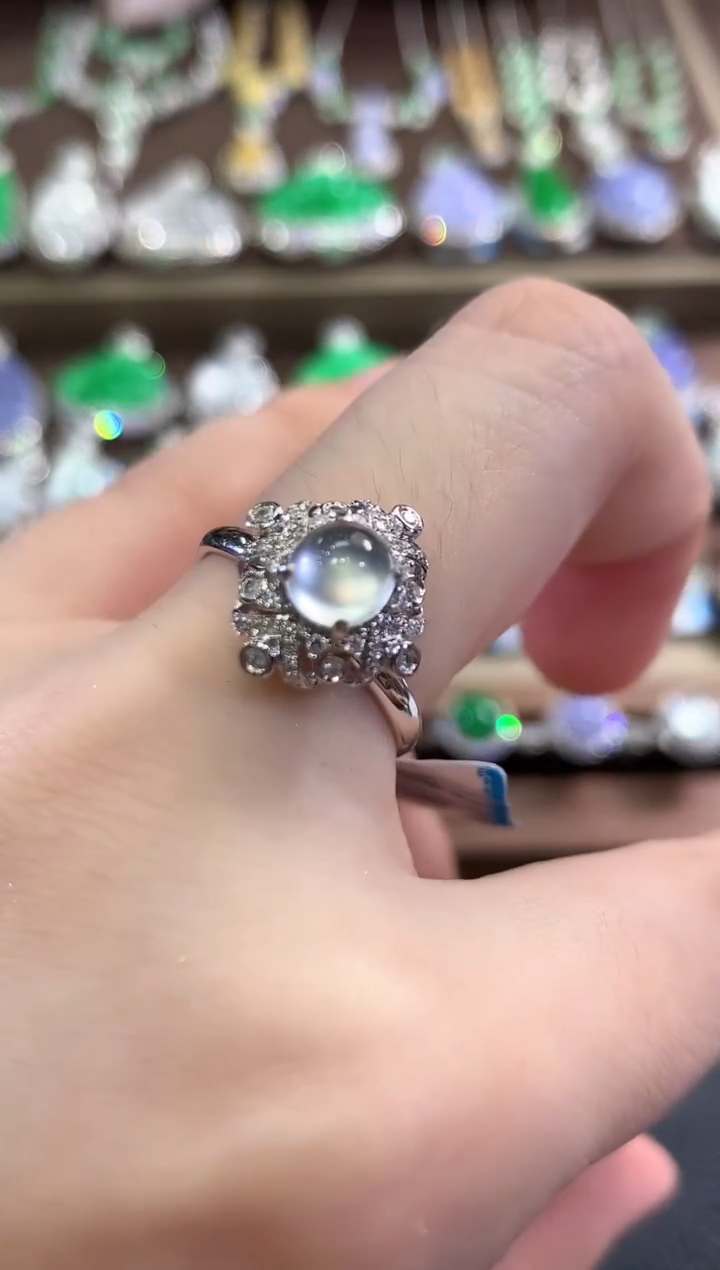 18K金镶嵌戒指翡翠b157  