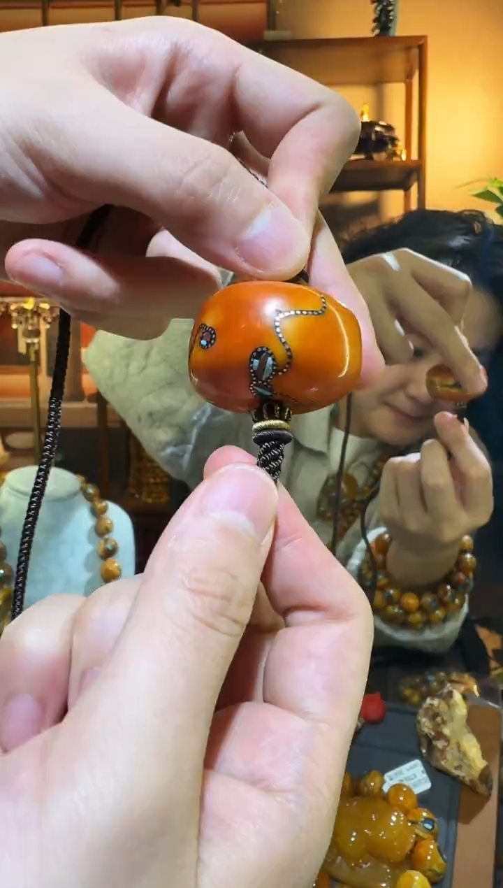 蜜蜡颈饰未镶嵌4161天然蜜蜡珠宝奇石