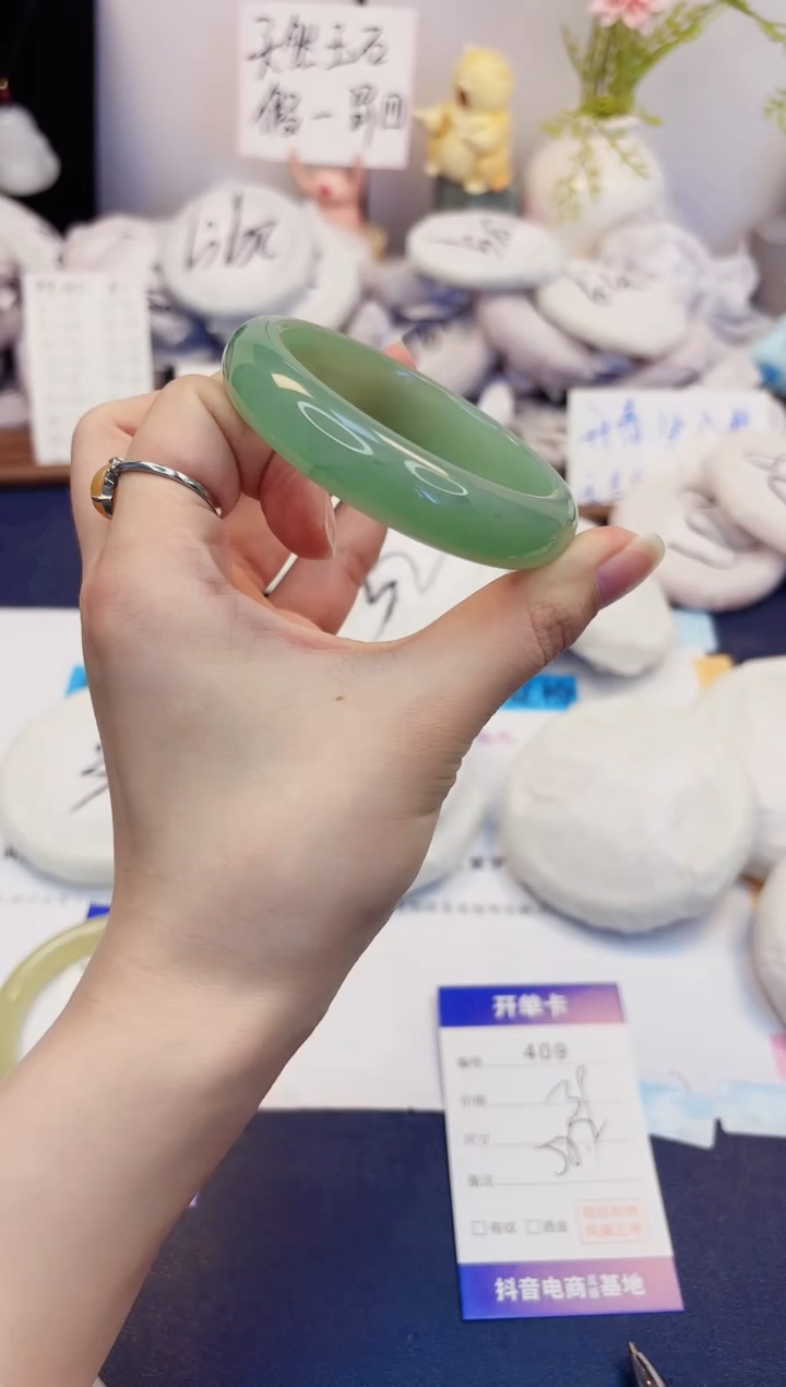 【闪购商品】石英质玉手镯未镶嵌409-东陵玉-圈口58