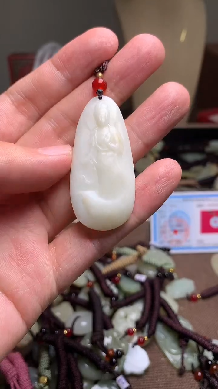 玉新疆料青海料清水平安扣吊坠