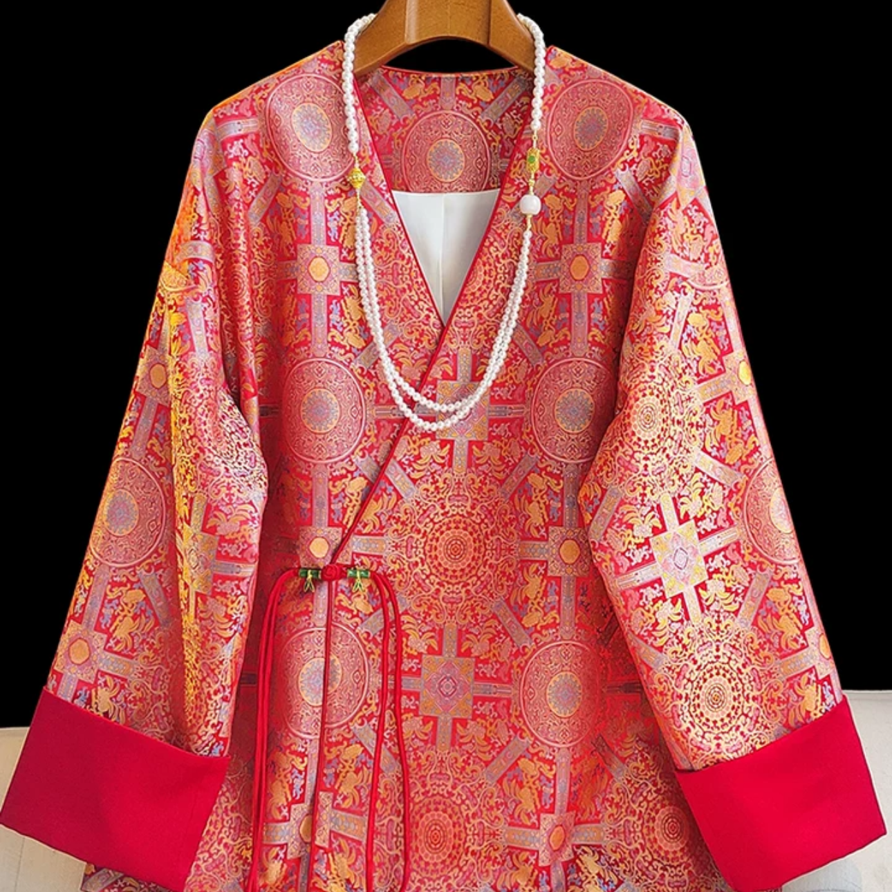 红色新年战袍复古国风外套女设计感小众时髦国潮杨幂同款中式上衣