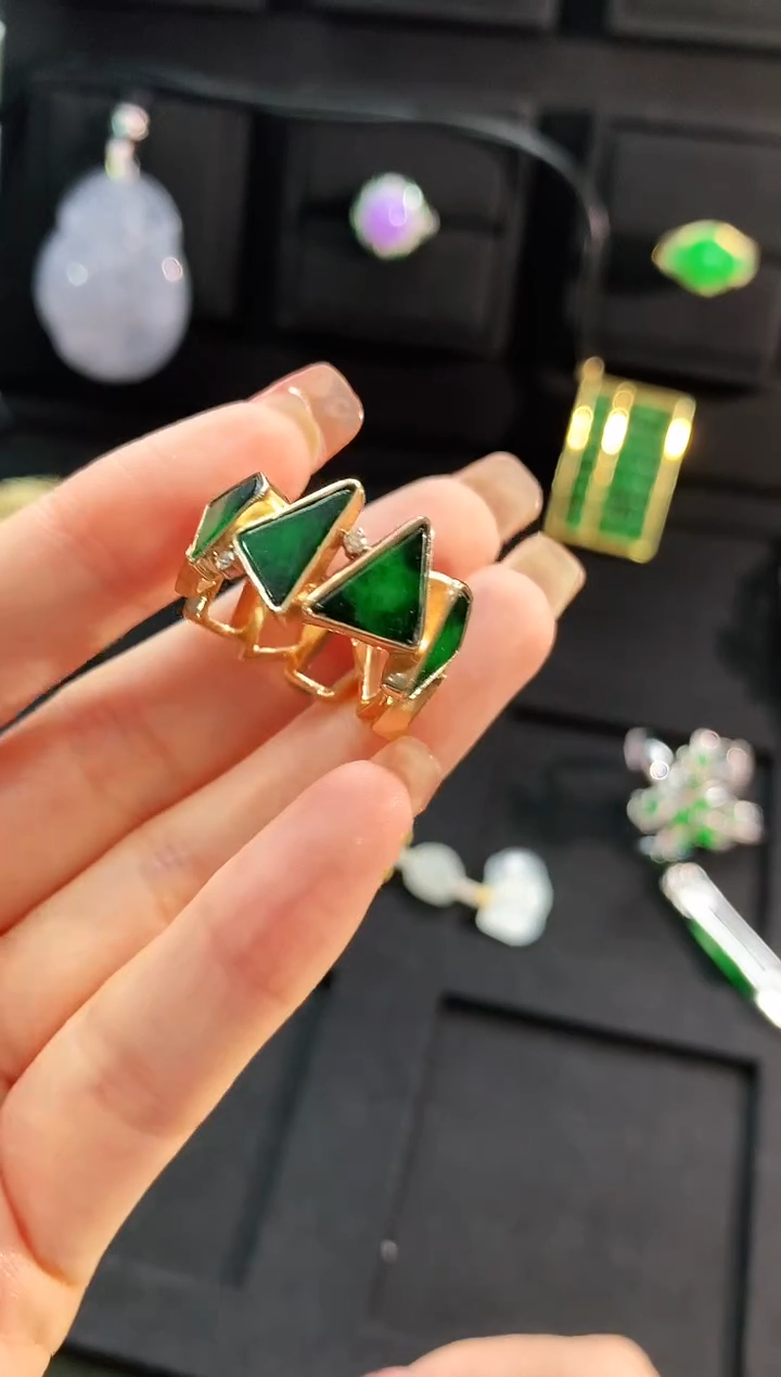 【闪购商品】翡翠戒指18K金镶嵌手饰 15 16圈