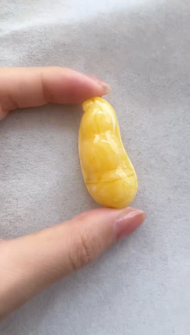 【闪购商品】琥珀裸石未镶嵌10207309-吊坠