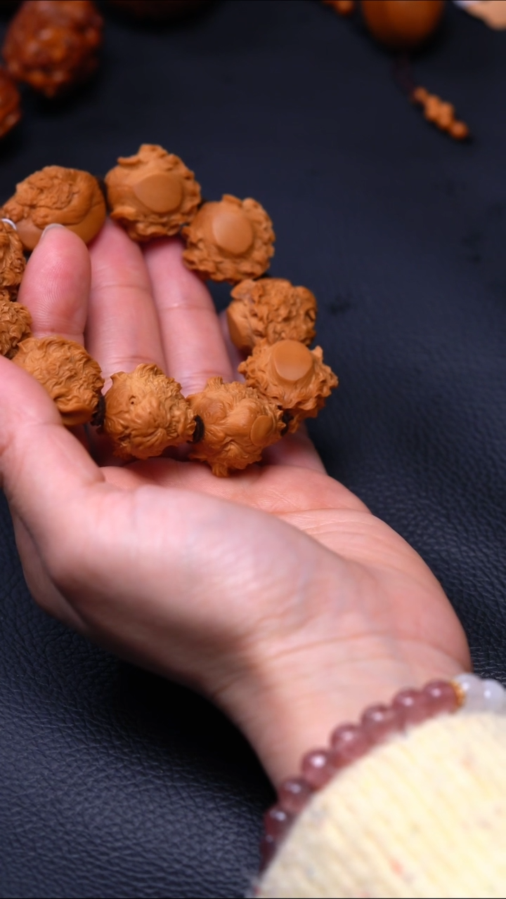 【闪购商品】橄榄核手串/手链虎头