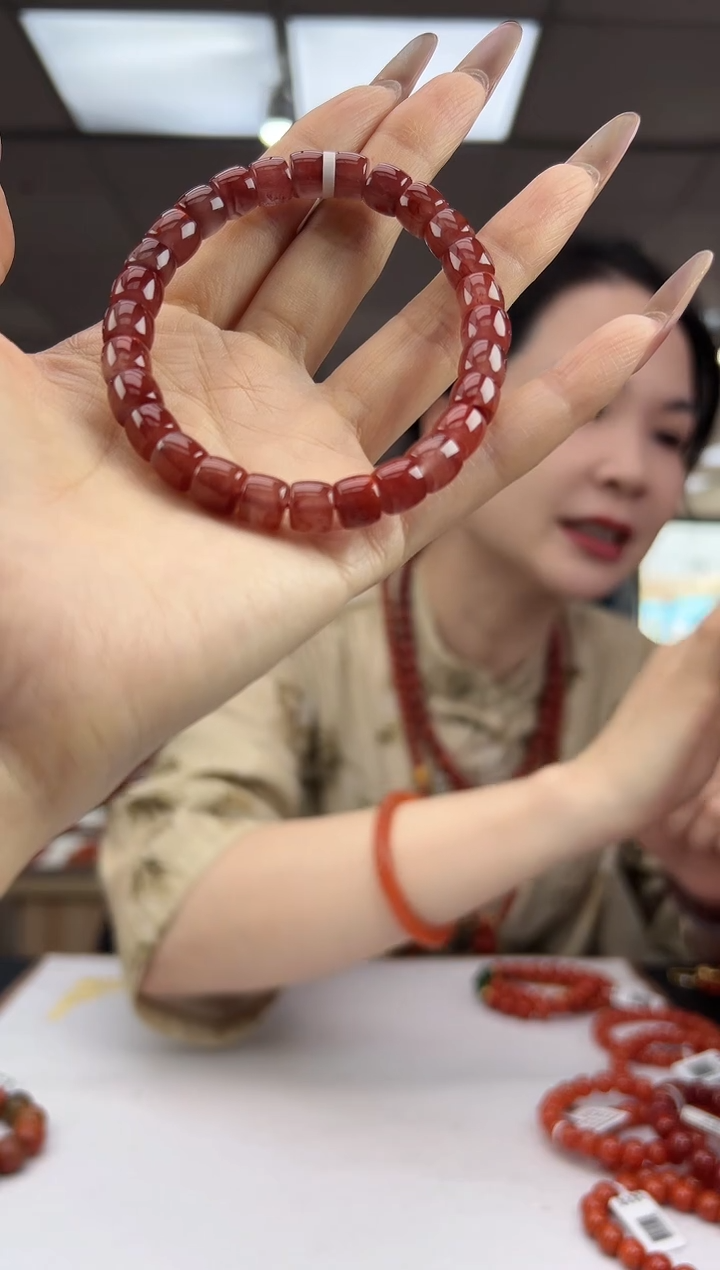 未镶嵌珠串南红玛瑙11.8-8mm（多样式）260820450899