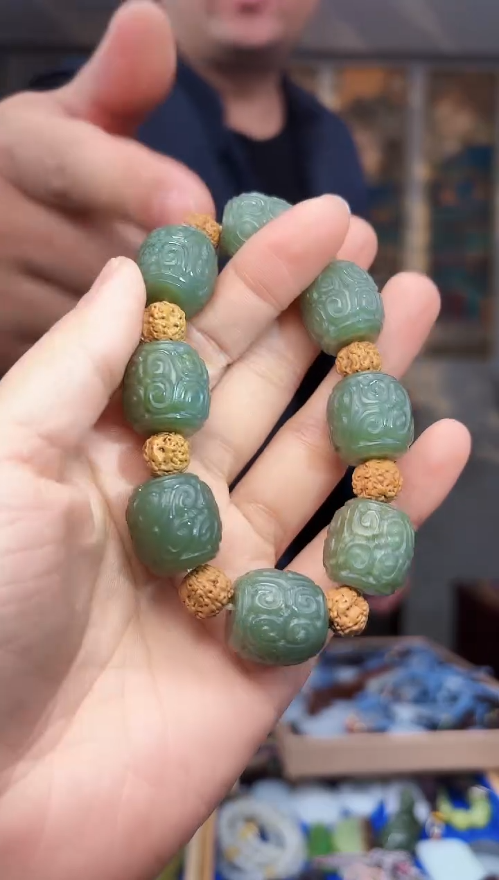 【闪购商品】和田玉颈饰未镶嵌拍一发一