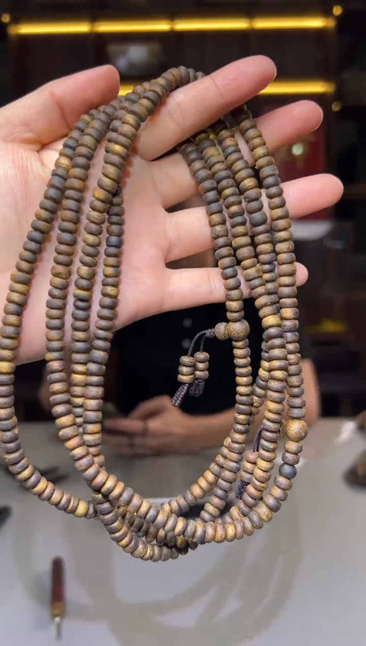 沉香碎屑沉香333号厚片勾丝粉末多样性发一0616