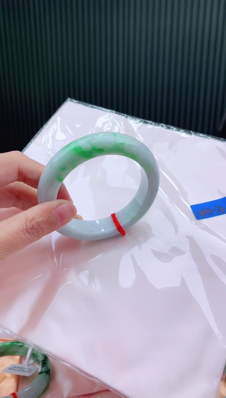 未镶嵌手镯翡翠58