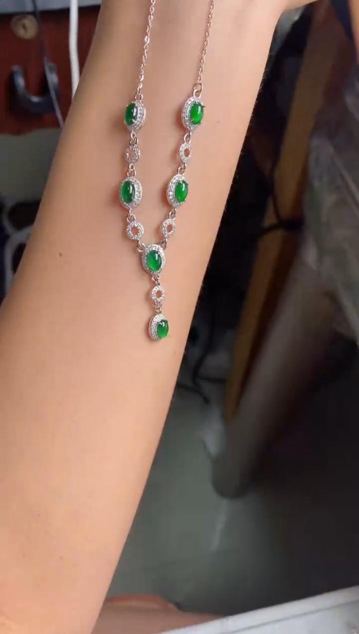 翡翠戒指银S925镶嵌天然A货翡翠