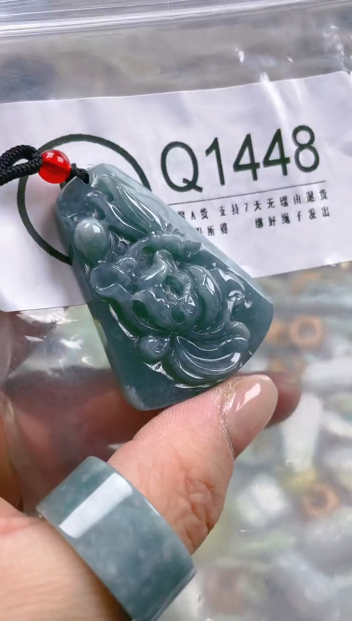 【闪购商品】翡翠颈饰未镶嵌/Q/翡翠A货一图一物