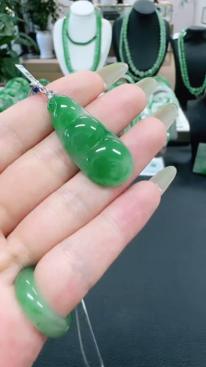 未镶嵌1石英质玉（非洲翠）/0281