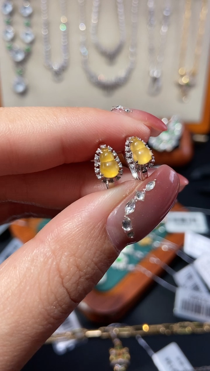 【闪购商品】翡翠耳饰18K金镶嵌耳饰