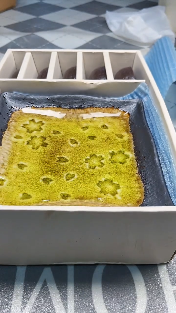 瓷片陶瓷如图所示周边