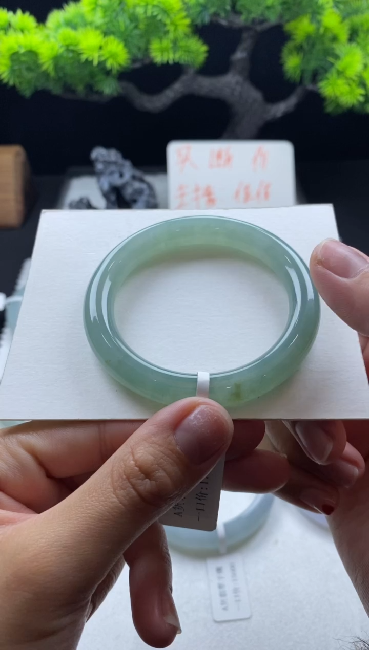 【闪购商品】翡翠手镯未镶嵌51圈圆条~不退不换