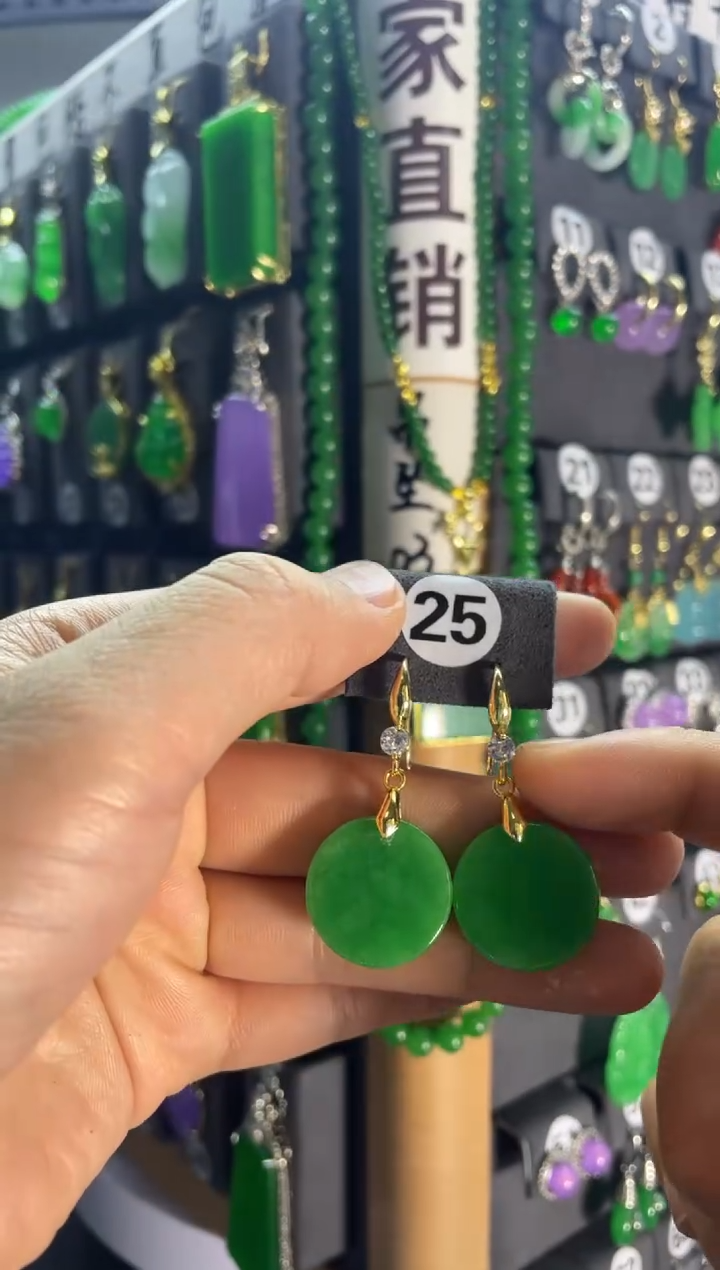 【闪购商品】翡翠颈饰银S925镶嵌25.....
