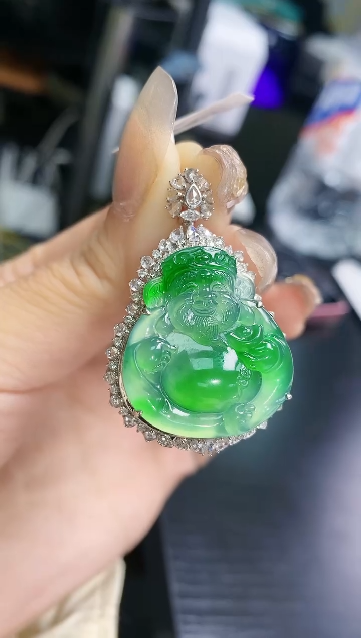 【闪购商品】翡翠颈饰18K金镶嵌