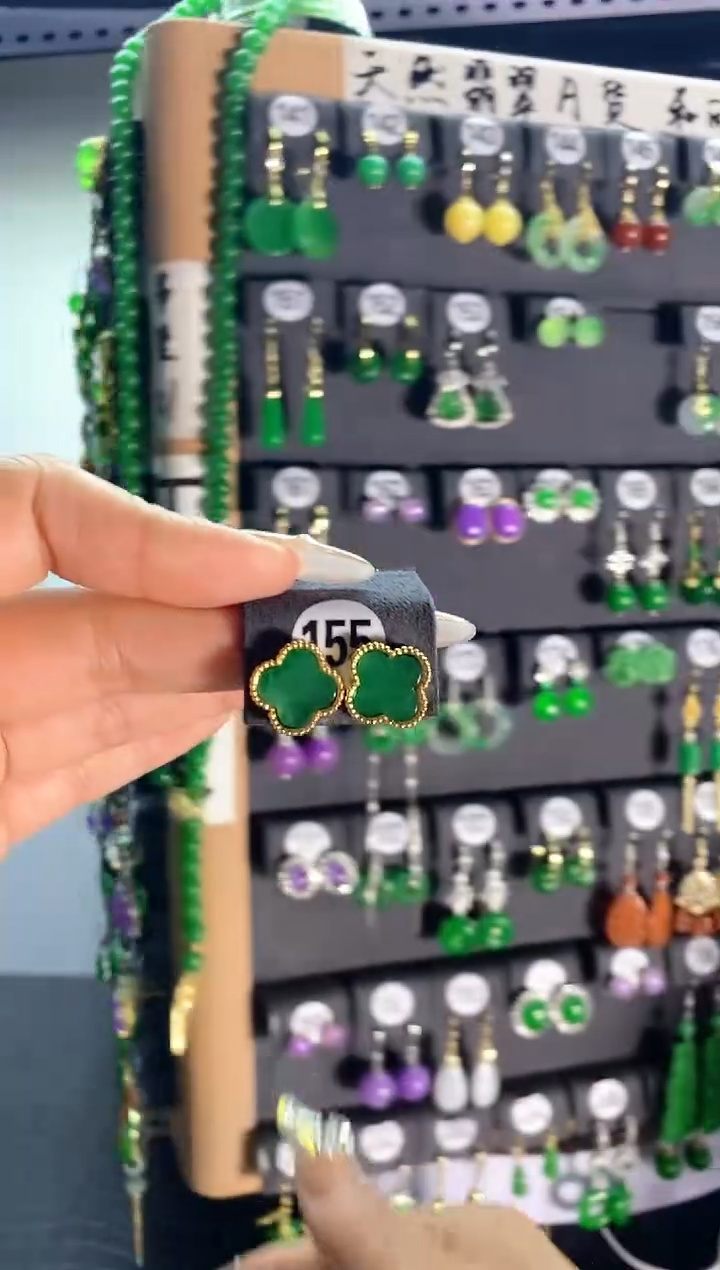 【闪购商品】翡翠耳饰银S925镶嵌155...