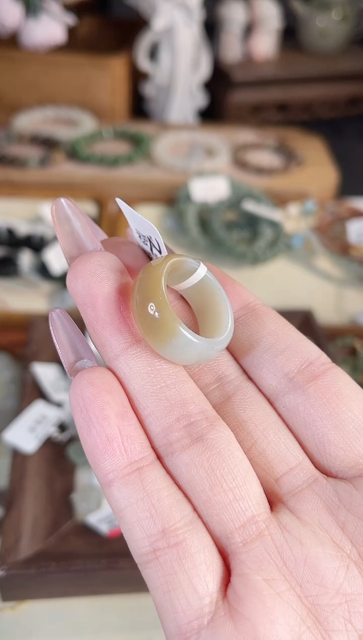 未镶嵌戒指和田玉14多样性发其一孤品默认微瑕