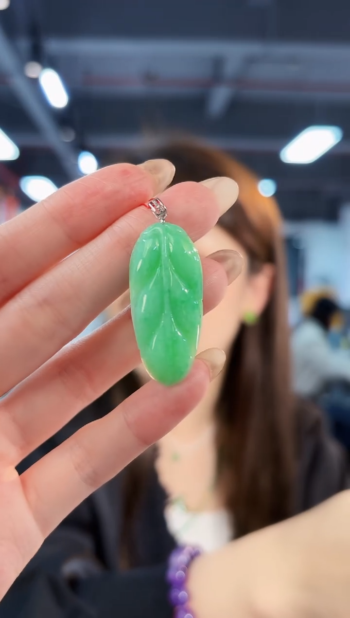 【闪购商品】翡翠颈饰18K金镶嵌缅料A货/支持复检/一件