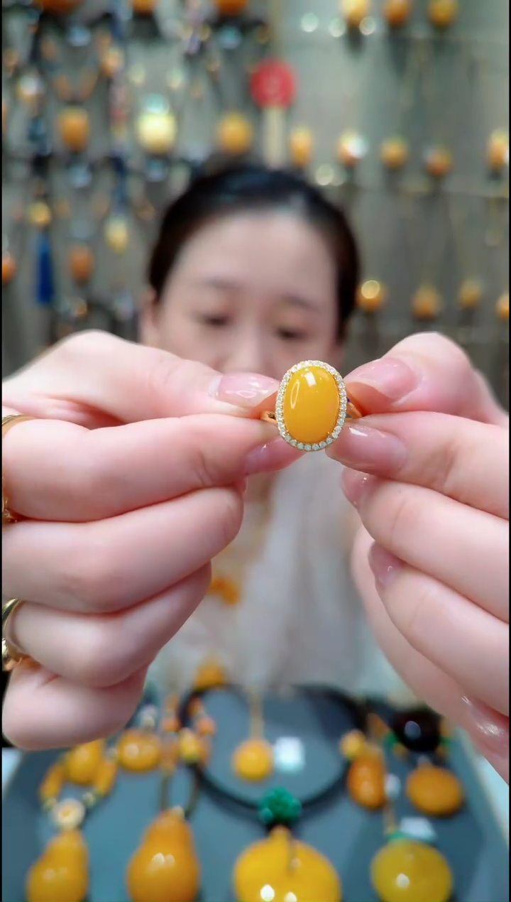 银S925镀金镶嵌蜜蜡珠宝奇石﹣C649蜜蜡戒指