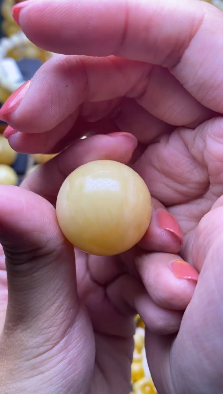 【闪购商品】琥珀裸石未镶嵌 大小姐珠宝严选75