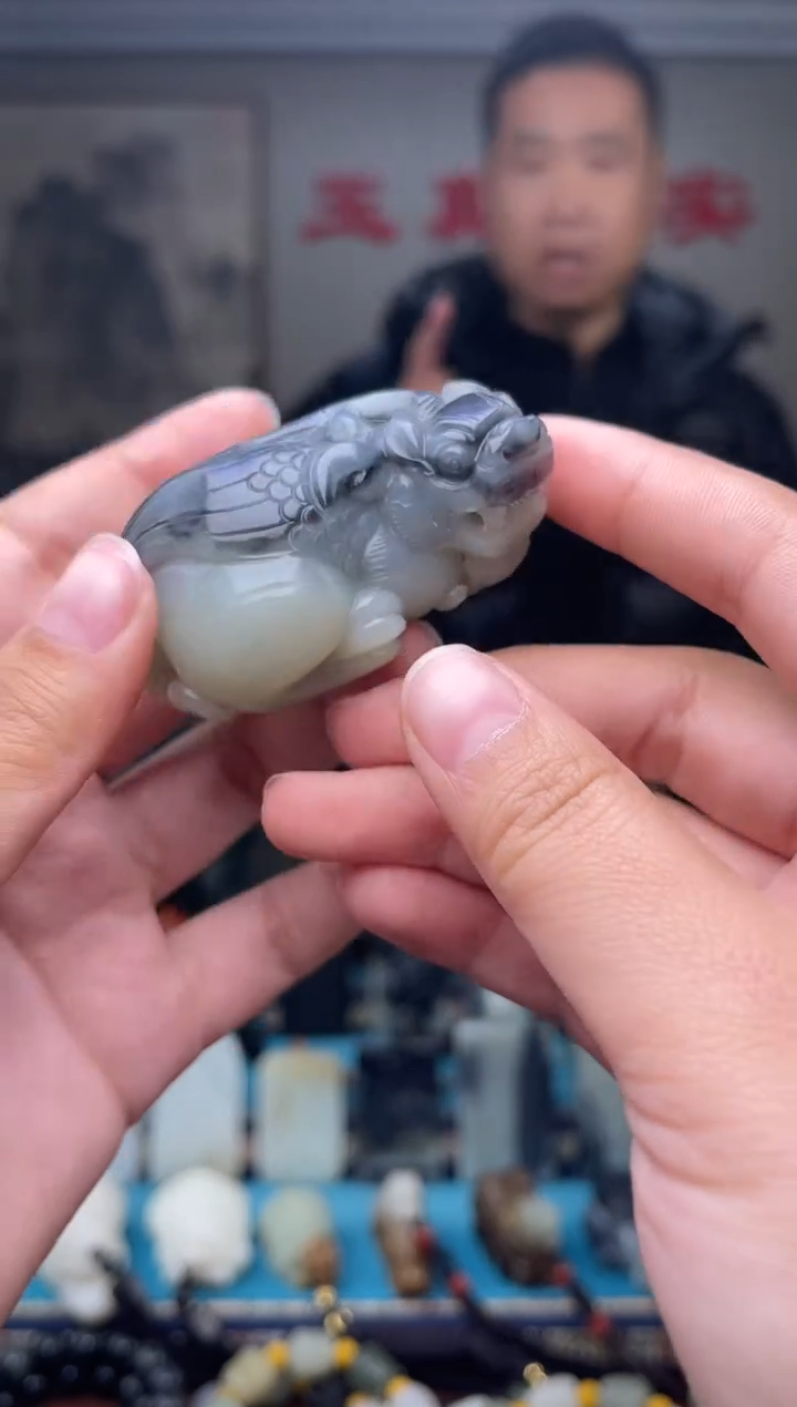 未镶嵌和田玉挂件1