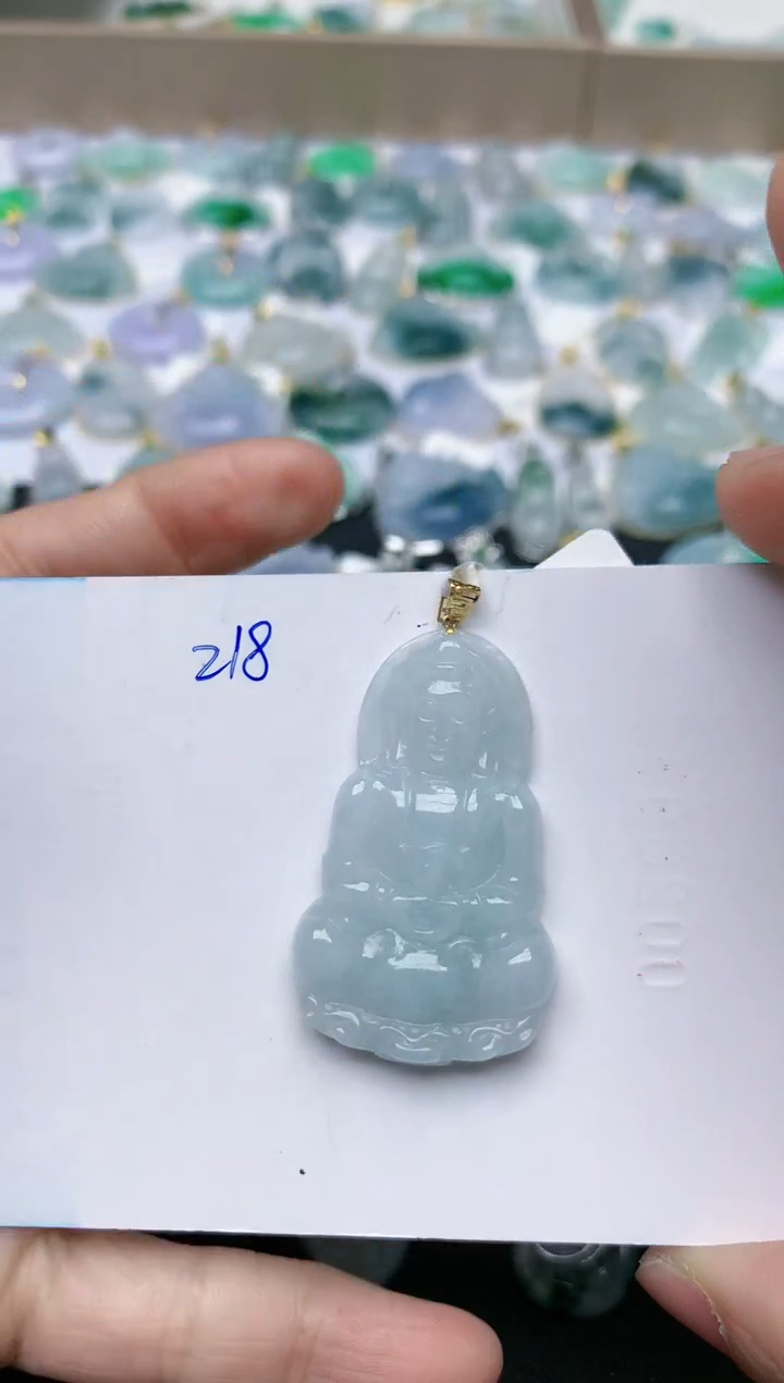 【闪购商品】翡翠颈饰18K金镶嵌天然翡翠A货    218