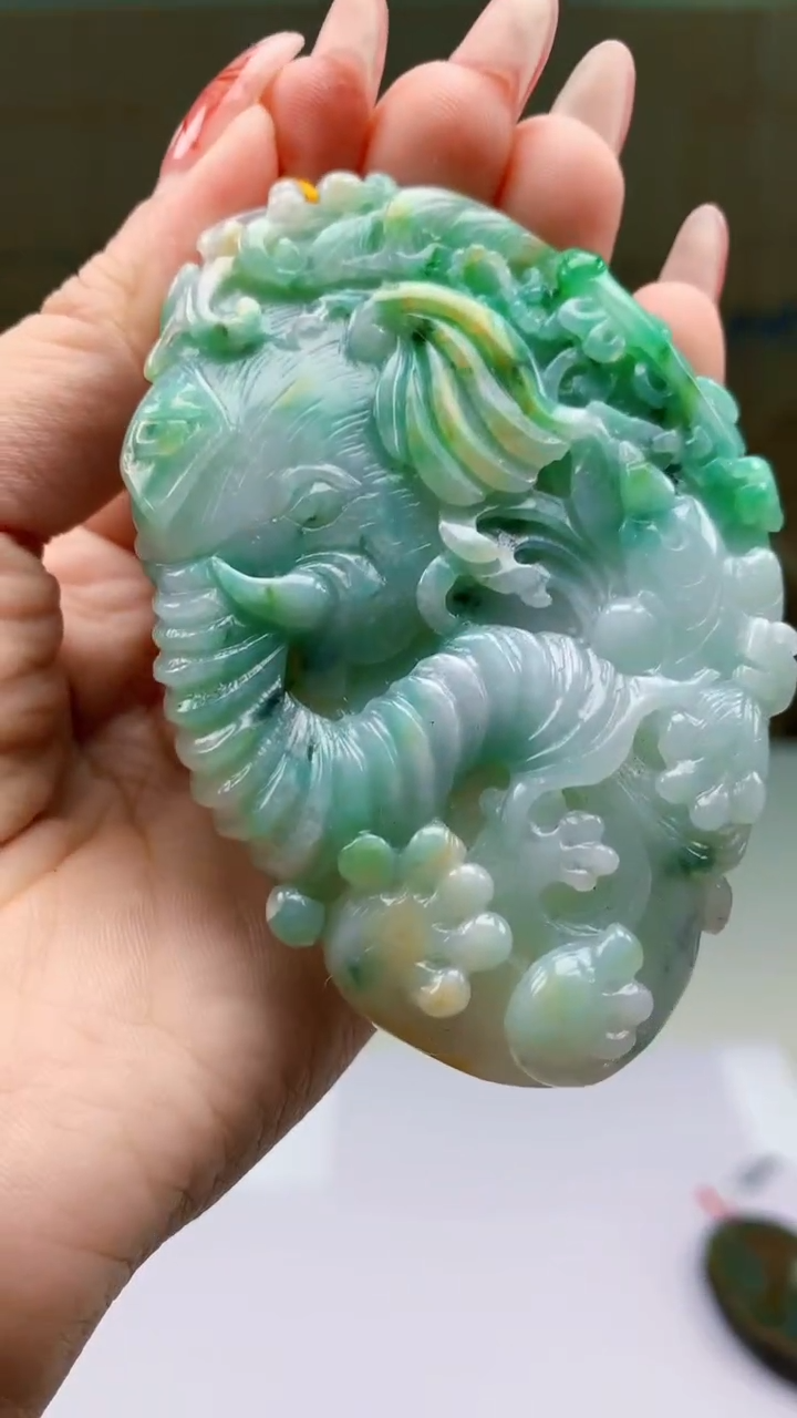 【闪购商品】定制翡翠未镶嵌4812ty-毛货挂件110